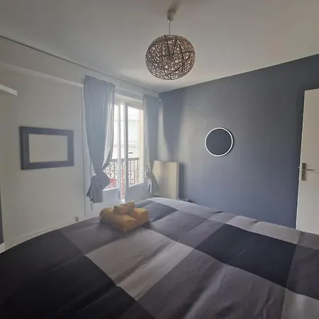 Lumineux Proche Montmartre アパート *